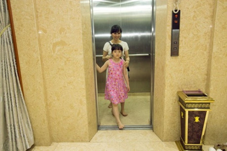 Ca si Trang Nhung khoe nha 100 ty voi kien truc hoang gia xa xi - Anh 11