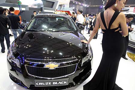 GM Việt Nam ra mắt Chevrolet Cruze Black Edition