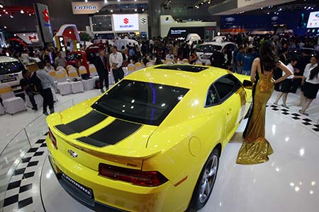 GM Việt Nam ra mắt Chevrolet Cruze Black Edition
