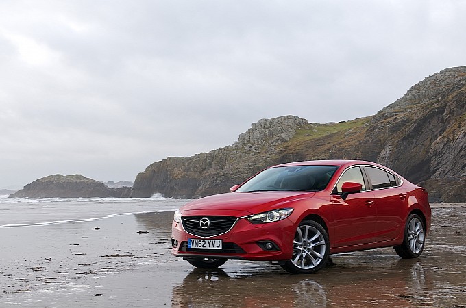 Hình ảnh Geneva Motor Show 2014 : Mazda tung át chủ bài Hazumi số 3