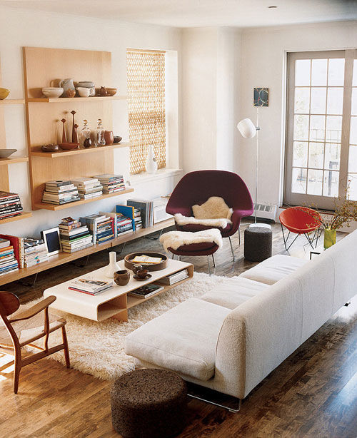Bạn có thể tận dụng tối đa không gian trong phòng khách nhỏ bằng việc bố trí đồ nội thất một cách chiến lược